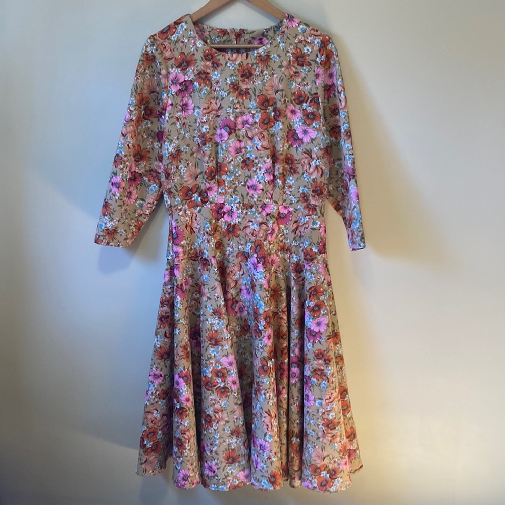 Vintage Floral Dress L